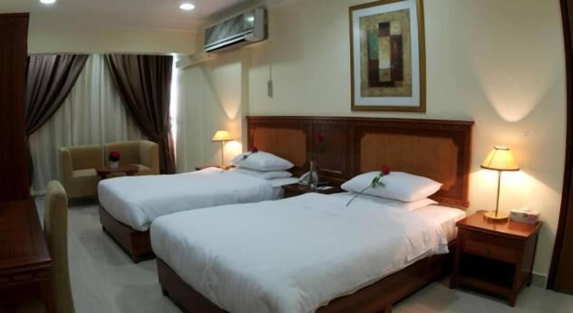 Al Muntazah Plaza Hotel Doha Chambre photo